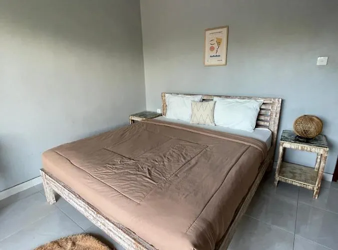 Tyana Private In Batu Bolong 23